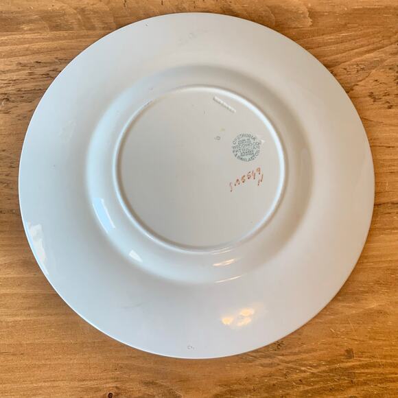 VTG Wedgwood Patrician Athenian Gold Trim Porcelain Embossed 2 Plates - Picture 9 of 12